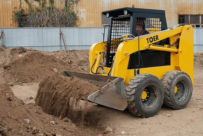 wheeled skid steer