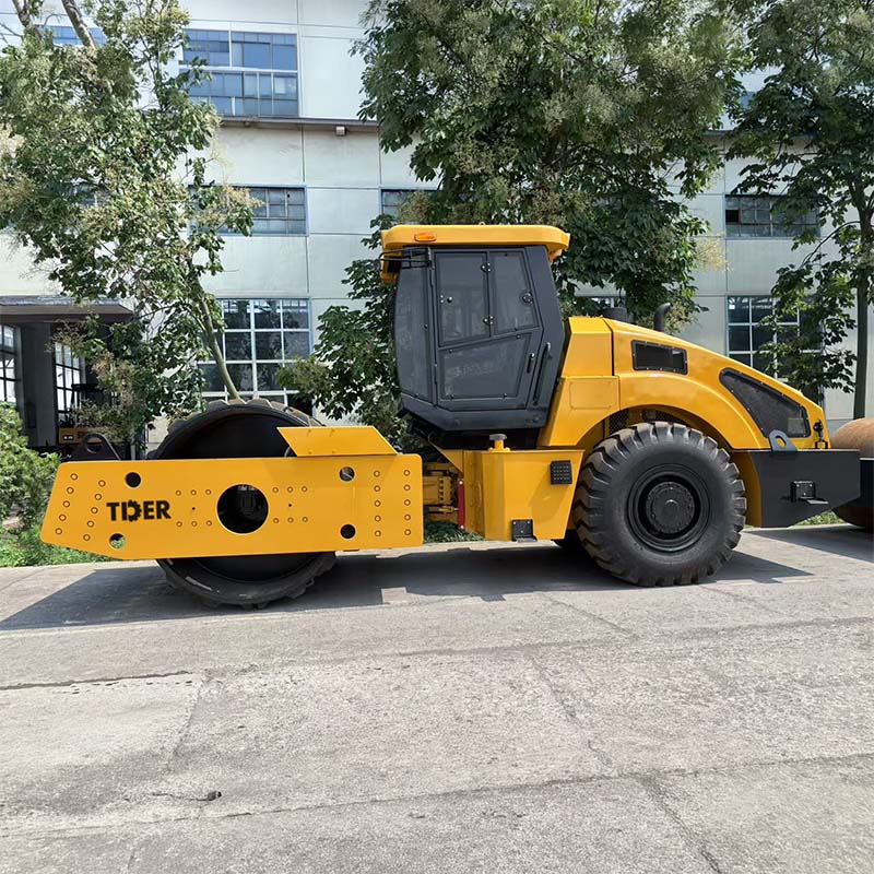 Rolo compactador de tambor único de 20 toneladas com sistema hidráulico Linde
